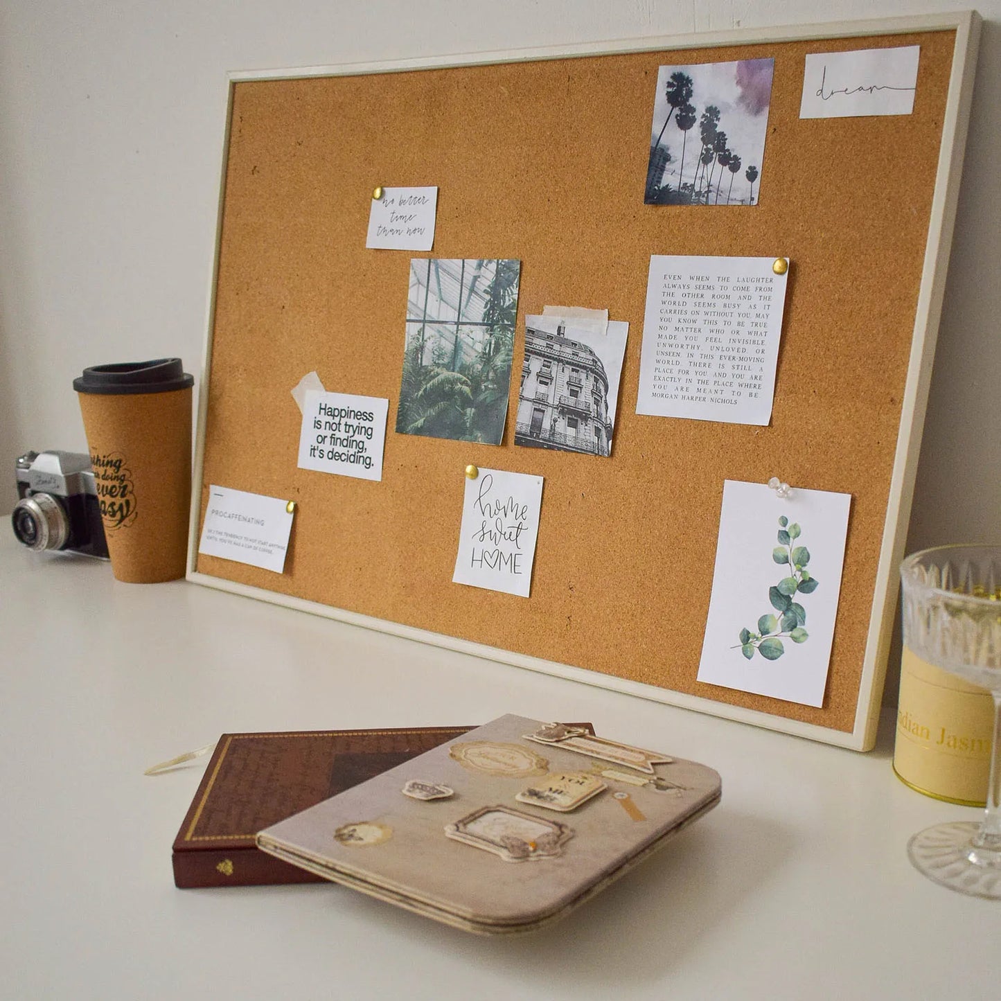 Panneau Carré Auto-Adhésif en Liège, Petit Panneau à Épingles avec Pince à Bois, Carreaux de Liège Mural